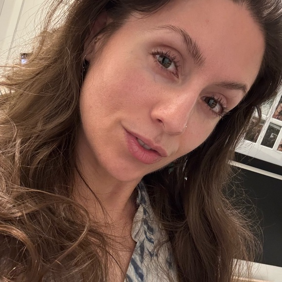 Meet your Posher, Rhapsi💃🏻 - Picture 3 of 6